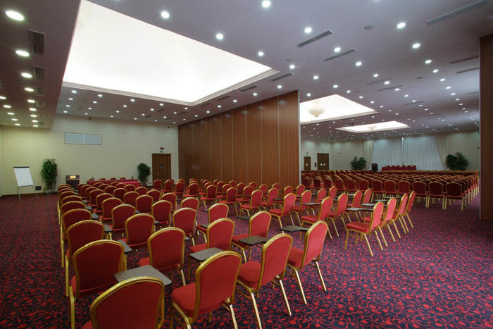 Tiberio Palace Hotel Наполи Екстериор снимка